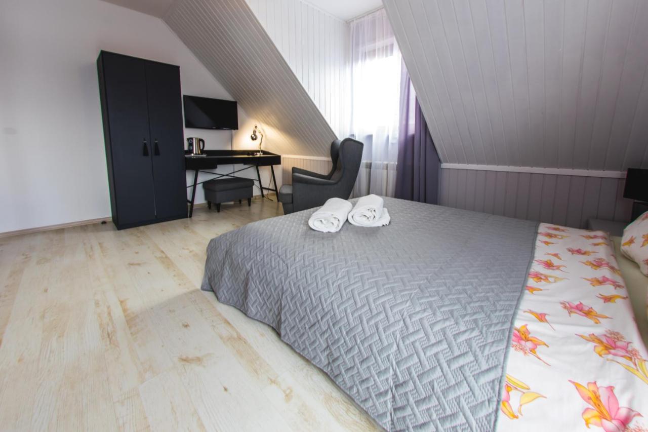Gosciniec Pod Lipa Apartment Mikolajki  Exterior photo