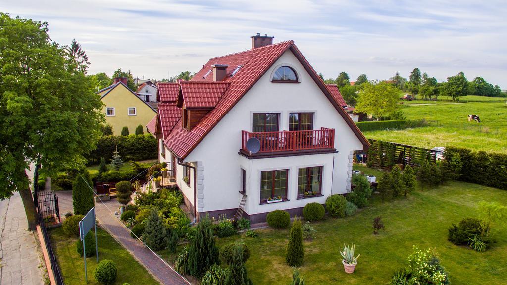 Gosciniec Pod Lipa Apartment Mikolajki  Exterior photo